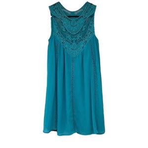 Gorgeous crochet lace babydoll dress